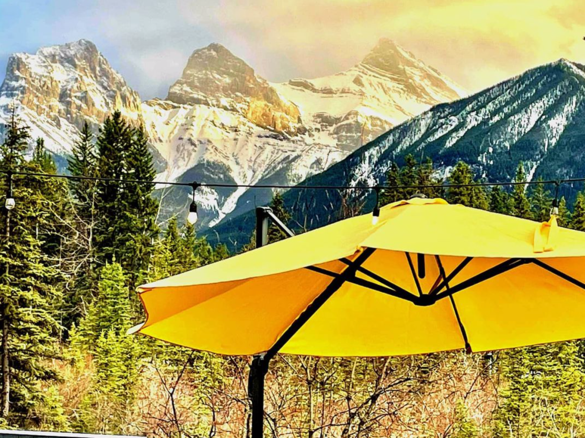 Local Love Blog Series – The Rose & Crown&nbsp;Canmore